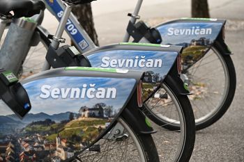 S Sevničanom po vsakdanjih opravkih