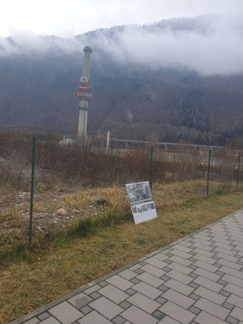 Vandali ustvarjali "nove spomine" na Hrenovci