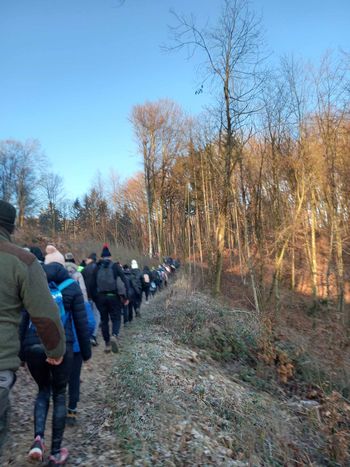 Pohodniki izkoristili lep sončen dan za »POHOD NA LISEC«
