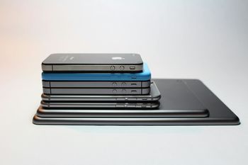 BREZPLAČNO IZOBRAŽEVANJA ZA UPORABO PAMETNIH TELEFONOV