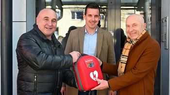 Krajevna skupnost Majde Šilc bogatejša za nov defibrilator