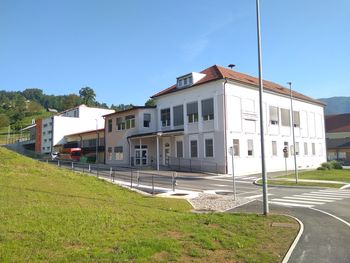 Majhni, a vendar veliki