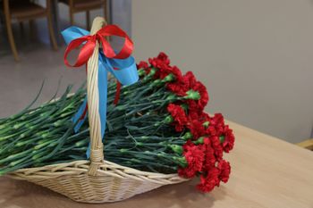 Cvetlična in sladka presenečenja