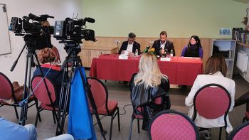 Video novica: Novinarska konferenca pred odprtjem Fontane piv Zeleno zlato in aktualne informacije žalskega župana