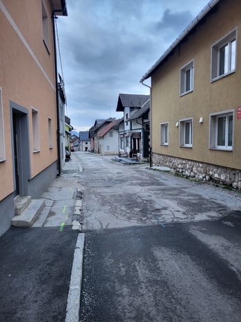 KS Sava in Občina Jesenice našli rešitev glede "sporne" prometne ureditve Ulice Viktorja Kejžarja