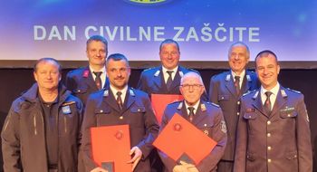 Ob dnevu Civilne zaščite podeljena državna priznanja Civilne zaščite