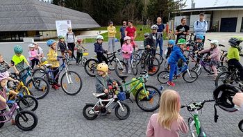 Uspešen zaključek Male šole kolesarjenja v Olimpijskem centru Novo mesto