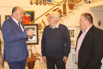 Foto utrinki: Češki veleposlanik dr. Jiri Kudela v Galeriji Piros