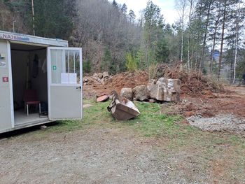 Začetek del ureditve večnamenskega igrišča na Kresu na Koroški Beli