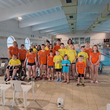 Plavalčki z 12 medaljami iz državnega prvenstva v paraplavanju do 19 let