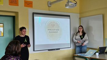Odlični uspehi raziskovanih nalog naših učenk na 32. regijskem srečanju mladih raziskovalcev 