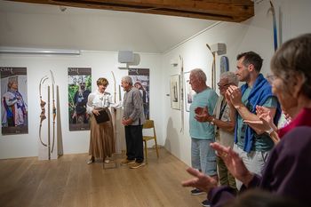 Historično lokostrelstvo in poklon mojstru izdelovanja lokov Francu Oblaku