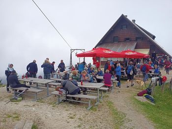 Kljub slabšemu vremenu uspel 15. praznični pohod na Golico
