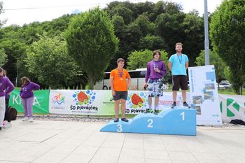 Plavalčki na Državnem prvenstvu s 14 medaljami, na Plavalčkovem mitingu pa zmaga v štafeti