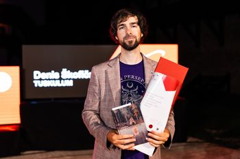 Veronikin lavreat 2024 je Denis Škofič s pesniško zbirko TUSKULUM 