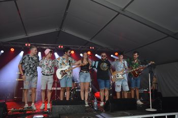 Poletje na bazenu in 21. Rock žur 