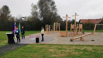 Video novica: V Vrbju svojemu namenu predali medgeneracijsko igrišče in fitnes na prostem