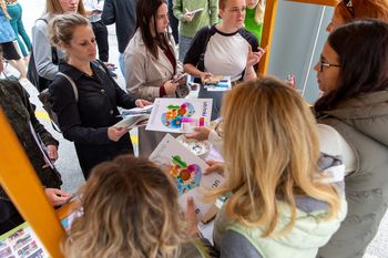 Študenti Fakultete za zdravstvo Angele Boškin zakorakali v novo študijsko leto s spodbudo Čorčipa