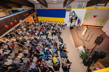 Dobrodelni koncert za sestri Tonejc