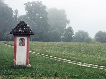 2. nagrada, PETER ROJC, Znamenje na Brdu pri Lukovici
