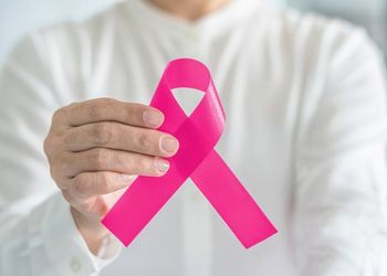 V sklopu rožnatega meseca preventivno predavanje o raku dojk
