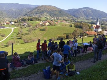 Malica z razgledom proti Grušovcu nad Dobrno, ki smo ga s planinci osvojili lani