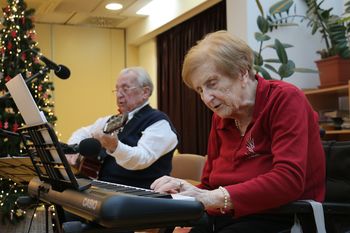 Iskren odsev medsebojne naklonjenosti