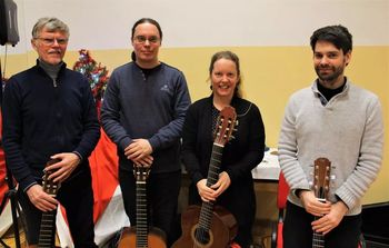 Praznični koncert kitarskega ansambla SVARUN