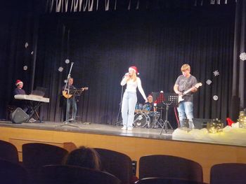 Miklavžev dobrodelni koncert Miklavžev dobrodelni koncert