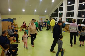 Večer s starimi starši v skupinah Čebele in Murni