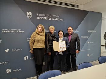 Skrb za spodbujanje branja in bralne pismenosti