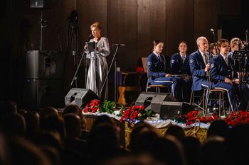 Godbeniki z Avsenikovo glasbo v novo leto 2025