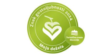 Zelen znak gostoljubnosti spletnega glasovanja 2024 za tematsko pot Pot na mah