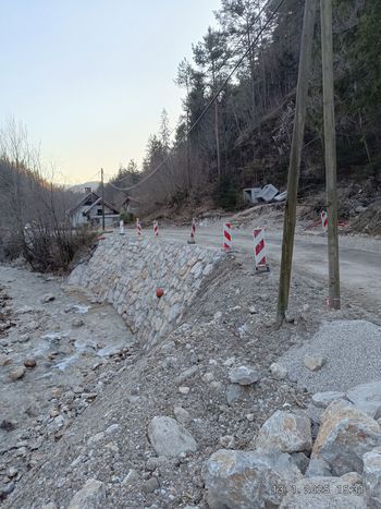 Obnova po predlanskih ujmah na Jesenicah: potek del in načrti za prihodnost