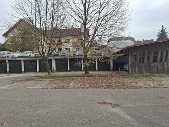 Javna dražba nepremičnin v lasti občine za namen gradnje najemnih stanovanj na Grmu