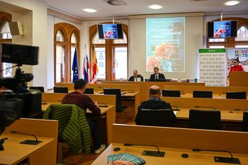 Tradicionalni koncert novomeških simfonikov posvečen 660. obletnici Novega mesta
