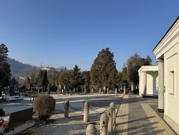 Za izvajanje pokopališke in pogrebne dejavnosti bo skupaj s podizvajalcem v Celju odslej skrbelo Javno podjetje Zelenice