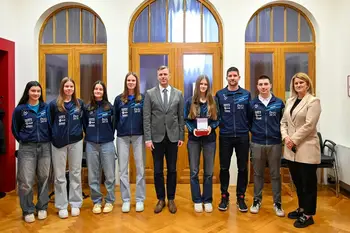 Župan sprejel namiznoteniške igralke z naslovom državnih prvakinj