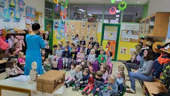 Bralna čajanka z babicami in obisk pravljičarke v Vrtcu Cirkovce