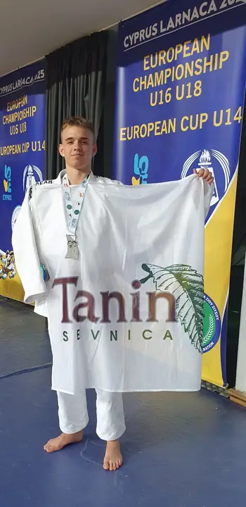 Na evropskem prvenstvu v Ju jitsu,  Aleks ŠVELC postal EVROPSKI PODPRVAK 2025