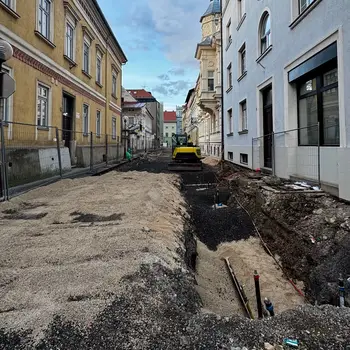 Tretja faza obnove Razlagove ulice že v polnem teku