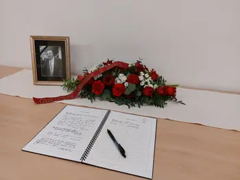 Žalna seja Občinskega sveta Občine Logatec v spomin dolgoletnemu občinskemu svetniku, častnemu občanu občine Logatec gospodu Vladislavu Pucu.