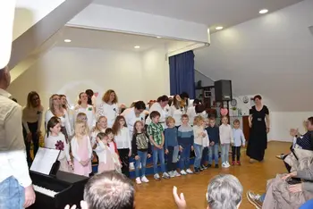 Pesem za mame: Večer topline in radosti