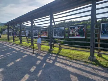 GALERIJA POD KOZOLCEM V ŽLEBEH, OTVORITEV NOVE RAZSTAVE GLOBINE VESOLJA