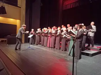 Ubrani glasovi upokojenskih pevskih zborov na Jesenicah