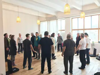 ZDRAVILNA SREDA - ZHINENG QIGONG