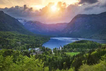 Okrogla miza: Bohinj kot prostor ustvarjalnosti