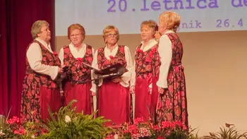 Foto utrinki: 20 let Ljudskih pevk Taščice