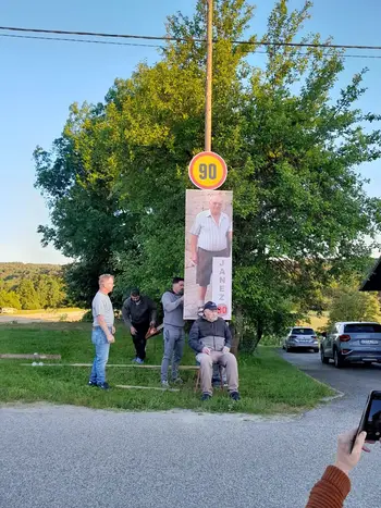 Presenečenje za 90. let