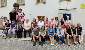 ŽIVAHNO PREDPRAZNIČNO DOGAJANJE
